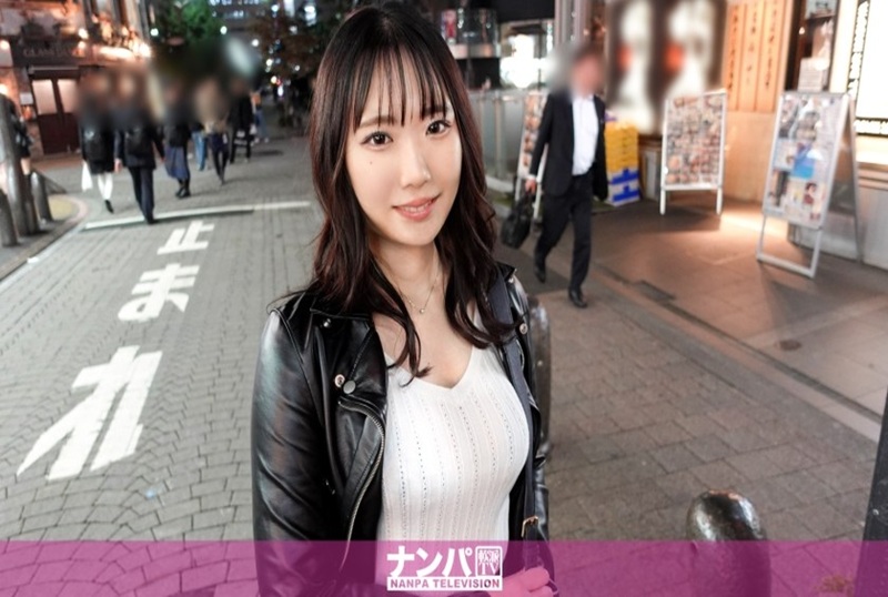 200GANA-3195 这个曾与现任男友和前任男友进行过三人行的女孩，利用她颤动的 G 罩杯乳房追捕男人！女孩将受到性惩罚！不停的潮吹让她狂喜的颤抖！ 素人