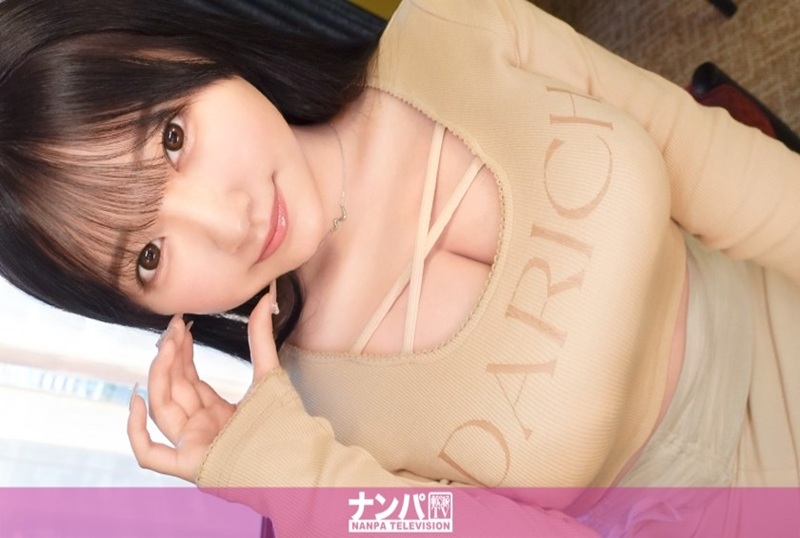 200GANA-3230 [超级巨乳] 我被她的胸部迷住了，不知不觉就停下了动作。一场狂野狂喜的乳房剧场，这里有关于乳房的一切。 素人