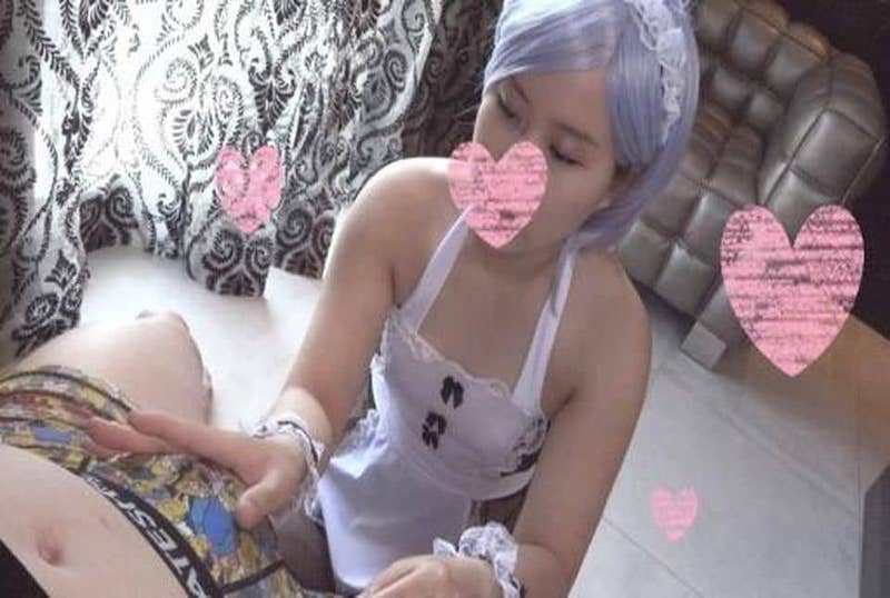 FC2-1130042 再次出现的色情女仆，小乳房也很可爱～让我受不了插入无毛的小穴！！ 素人