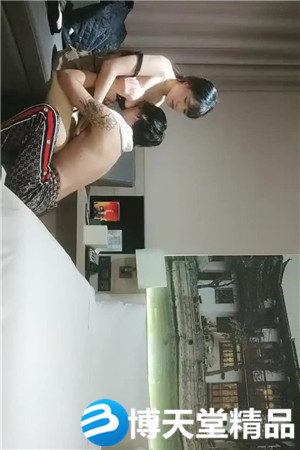 [国产剧情]22岁幼师兼职，甜美乖巧，肤白貌美俏佳人，特写鲍鱼，淫水汪汪极其诱人